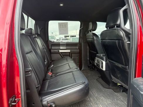 Used 2019 Ford F150 Lariat w/ Equipment Group 502A Luxury AWD/4WD image 21