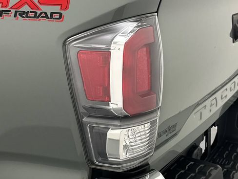 Used 2023 Toyota Tacoma TRD Off-Road AWD/4WD image 21
