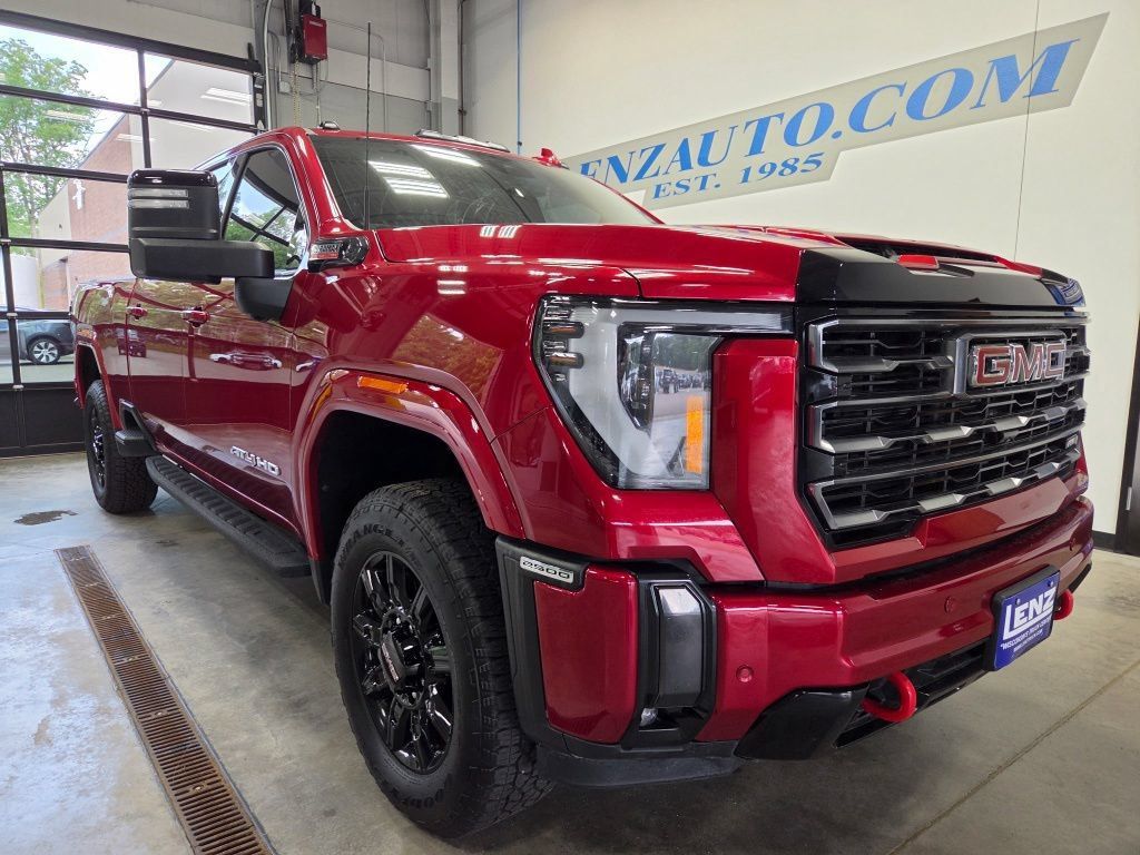 Used 2024 GMC Sierra 2500 AT4 w/ Technology Package AWD/4WD image 2
