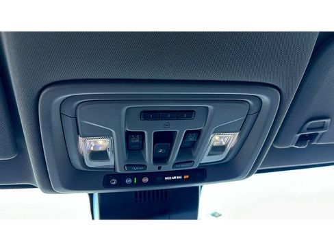 Used 2024 GMC Sierra 1500 Denali AWD/4WD image 13