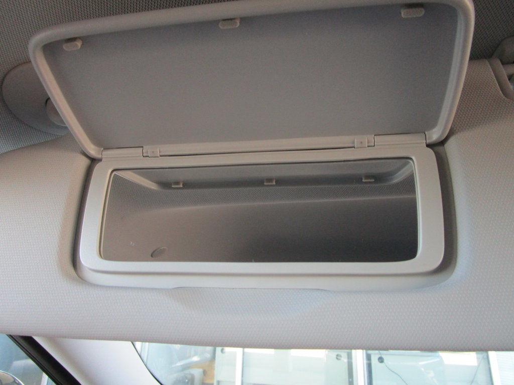 New 2026 Chevrolet Trax LT w/ LT Convenience Package FWD image 34
