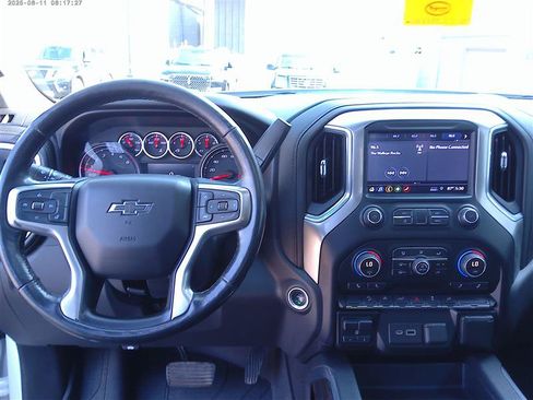 Used 2019 Chevrolet Silverado 1500 RST AWD/4WD image 11