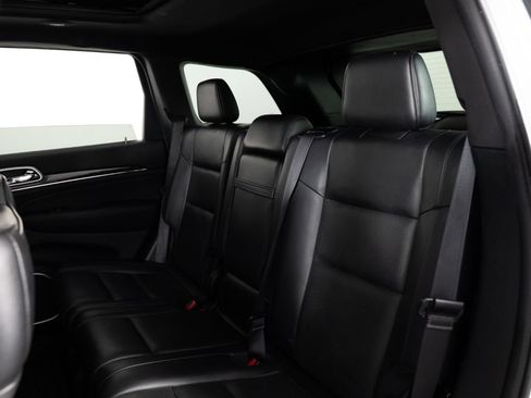Used 2016 Jeep Grand Cherokee High Altitude AWD/4WD image 18