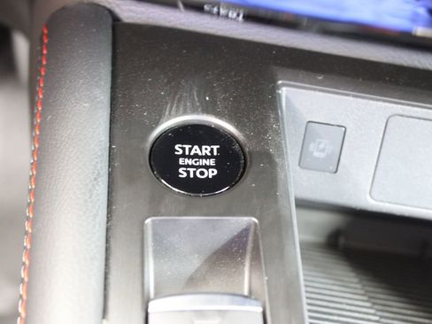 New 2026 Nissan Kicks SR FWD image 11