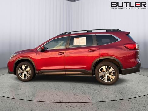 Used 2025 Subaru Ascent Premium AWD/4WD image 3