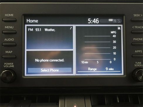 Used 2019 Toyota RAV4 LE image 18