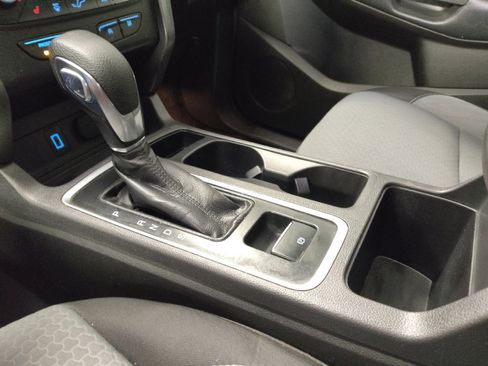 Used 2018 Ford Escape SE FWD image 26