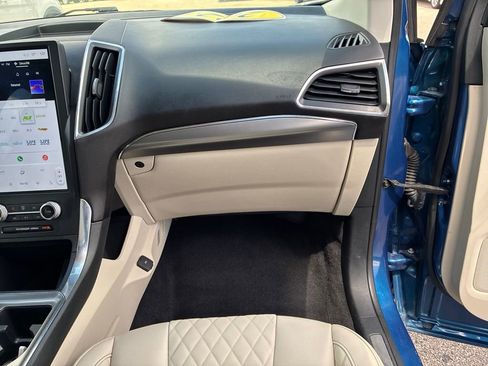 Used 2024 Ford Edge Titanium AWD/4WD image 48