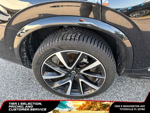 Used 2023 Volvo XC90 B6 Plus w/ Protection Package Premier AWD/4WD image 3