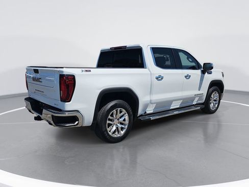 Certified 2022 GMC Sierra 1500 SLT w/ SLT Premium Package AWD/4WD image 3