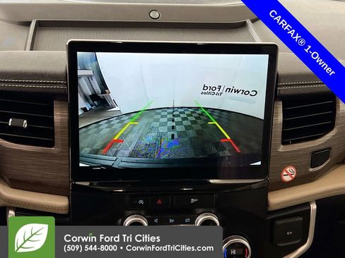 Used 2024 Ford Expedition Limited image 22