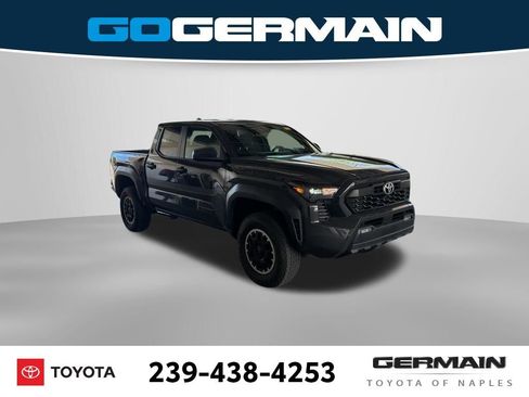 Used 2024 Toyota Tacoma TRD Off-Road AWD/4WD image 12