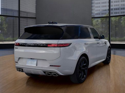 New 2026 Land Rover Range Rover Sport Dynamic SE image 16