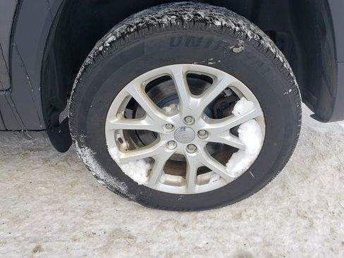 Used 2016 Jeep Cherokee Latitude image 33