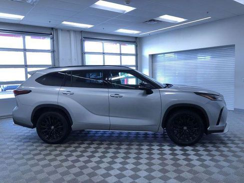 Certified 2025 Toyota Highlander XSE AWD/4WD image 36