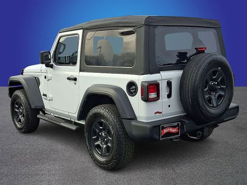 Used 2021 Jeep Wrangler Sport AWD/4WD image 6