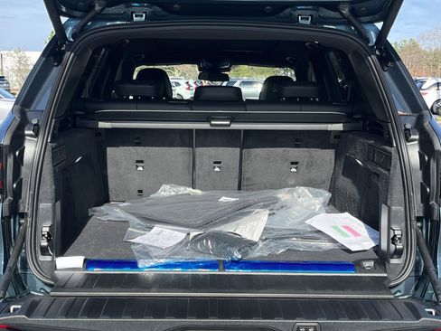 New 2026 BMW X5 xDrive50e w/ Climate Comfort Package image 28