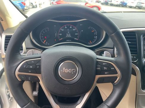 Used 2014 Jeep Grand Cherokee Laredo image 20
