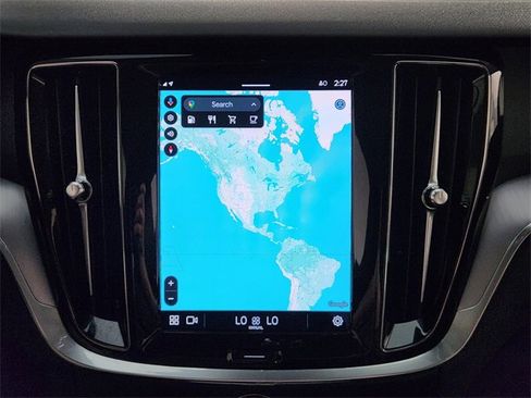 Used 2024 Volvo S60 B5 Core image 17