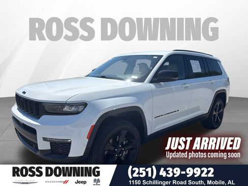 Used 2023 Jeep Grand Cherokee L Limited w/ Luxury Tech Group II AWD/4WD image 1