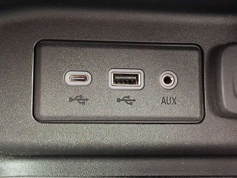 Used 2022 Chevrolet Equinox LT FWD image 25