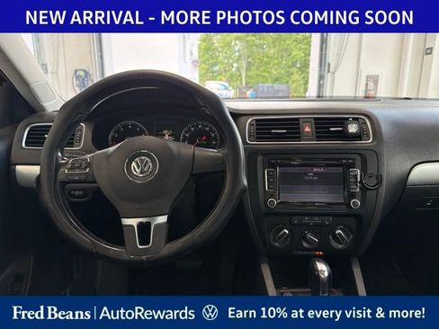 Used 2014 Volkswagen Jetta SE FWD image 12