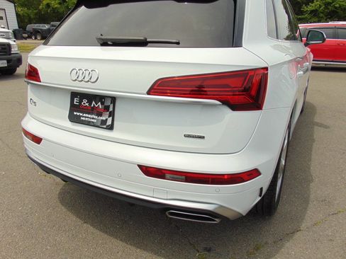 Used 2022 Audi Q5 2.0T Premium Plus w/ Premium Plus Package AWD/4WD image 33