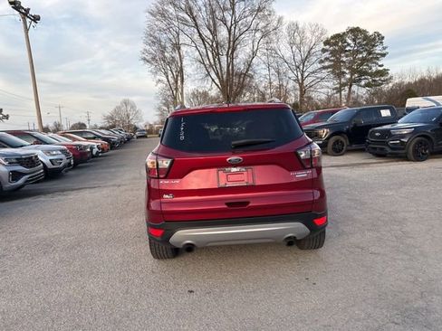 Used 2017 Ford Escape Titanium image 21