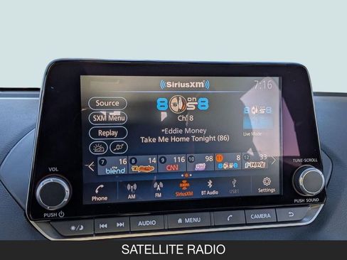 Used 2020 Nissan Sentra SR w/ Premium Package FWD image 27