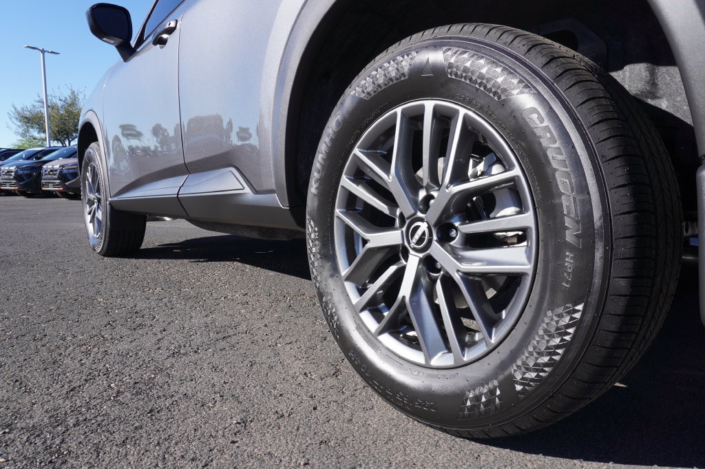 New 2027 Nissan Rogue S FWD image 6