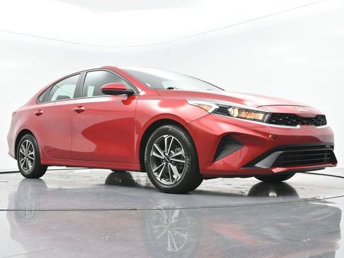 Used 2022 Kia Forte LXS FWD image 38