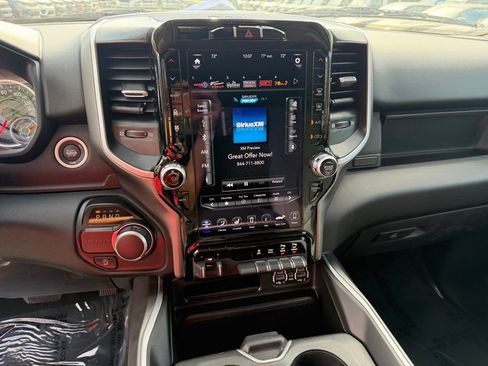 Used 2020 RAM 1500 Big Horn RWD image 23