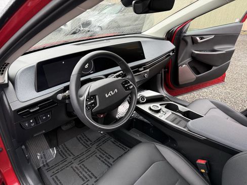 Used 2023 Kia EV6 Wind w/ Wind Technology Package image 10