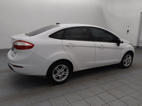 Used 2019 Ford Fiesta SE image 10