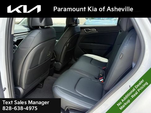 New 2026 Kia Sportage EX FWD image 21