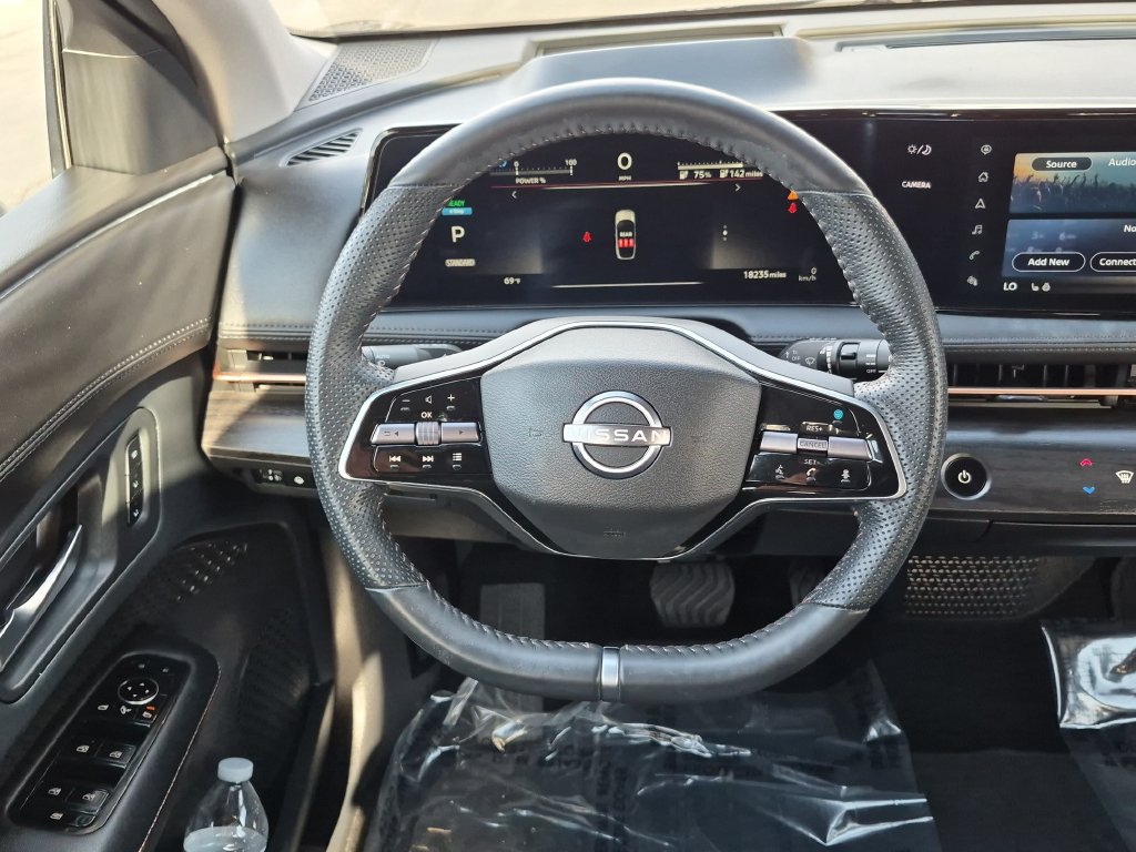 Used 2023 Nissan Ariya AWD image 19