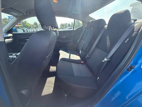Used 2021 Nissan Sentra SV w/ Lighting Package FWD image 12