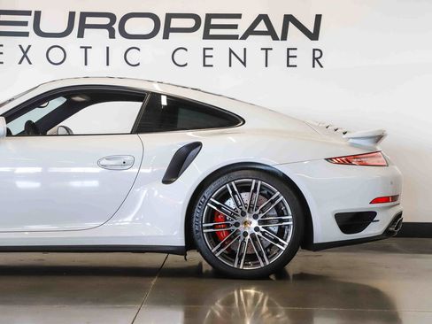 Used 2016 Porsche 911 Turbo AWD/4WD image 18