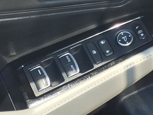 Used 2024 Honda Accord Touring image 18