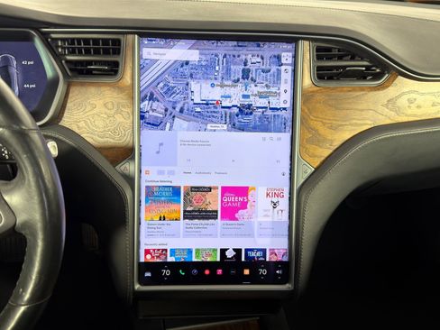 Used 2020 Tesla Model S Long Range image 22