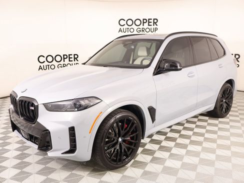 Used 2025 BMW X5 M60i AWD/4WD image 11