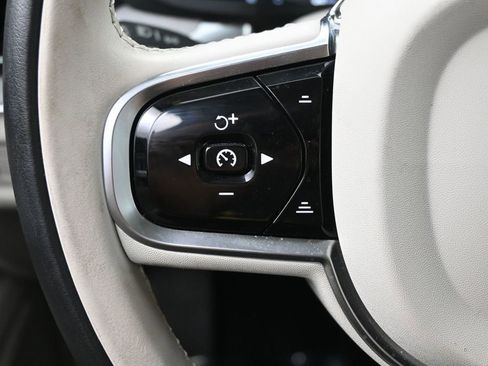 Used 2024 Volvo S60 B5 Ultimate image 22