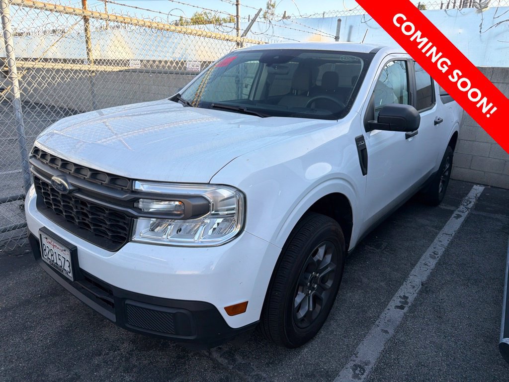 Used 2023 Ford Maverick XLT FWD image 2