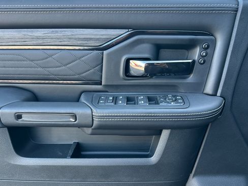New 2026 RAM 2500 Limited image 11