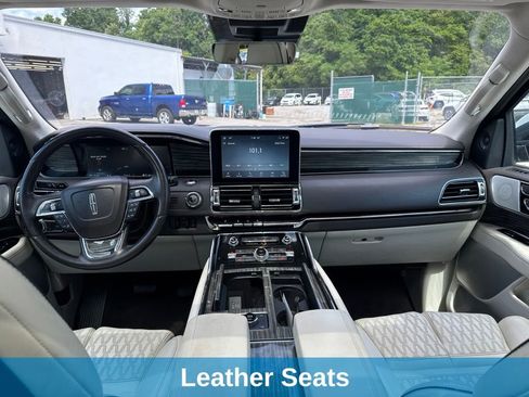 Used 2020 Lincoln Navigator Black Label w/ Cargo Convenience Package AWD/4WD image 18