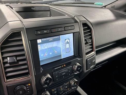 Used 2018 Ford F150 Raptor w/ Equipment Group 802A Luxury AWD/4WD image 17