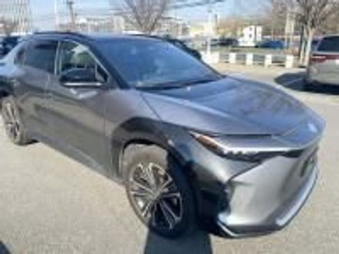 Used 2024 Toyota bZ4X Limited w/ Weather Package image 5