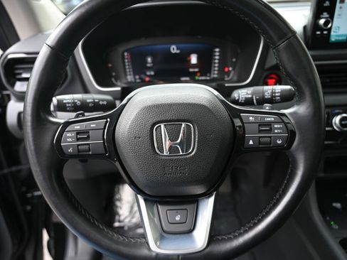 Used 2023 Honda Pilot Elite image 27