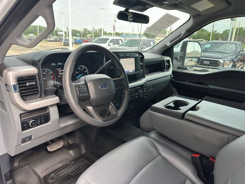 Used 2024 Ford F250 XL w/ FX4 Off-Road Package AWD/4WD image 13