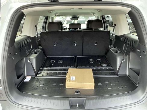 New 2026 Hyundai Santa Fe SE image 28